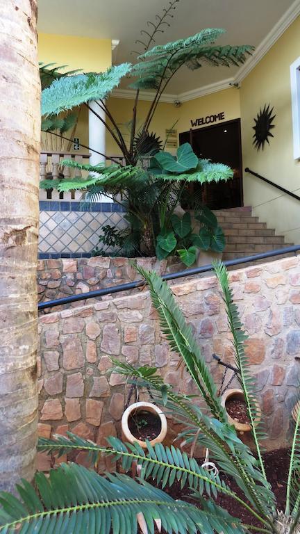 Eagles Rock Guest House Pretoria Exterior photo